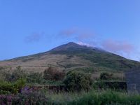 5. Reisetag – Abendspaziergang auf Stromboli zur Pizzeria im alten Observatorium – Blick zum Stromboli