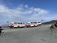 Ätna - Umstieg in Geländewagen