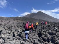 Ätna - Wanderung zu den aktiven Hauptkratern