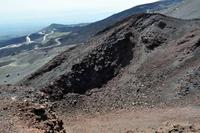 Aufgebrochener Krater von 2002