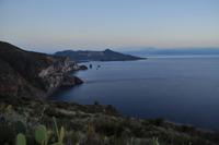 Aussichtspunkt Quattroocchi_Blick nach Vulcano und zum Ätna (etwas rechts)