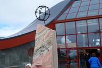 Fauskemarmor mit Weltkugel 