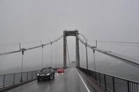 Die Tjeldsund Hängebrücke verbindet die Vesterålen und Lofoten mit dem Festland