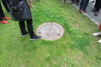 Stadtwappen auf jedem Deckel