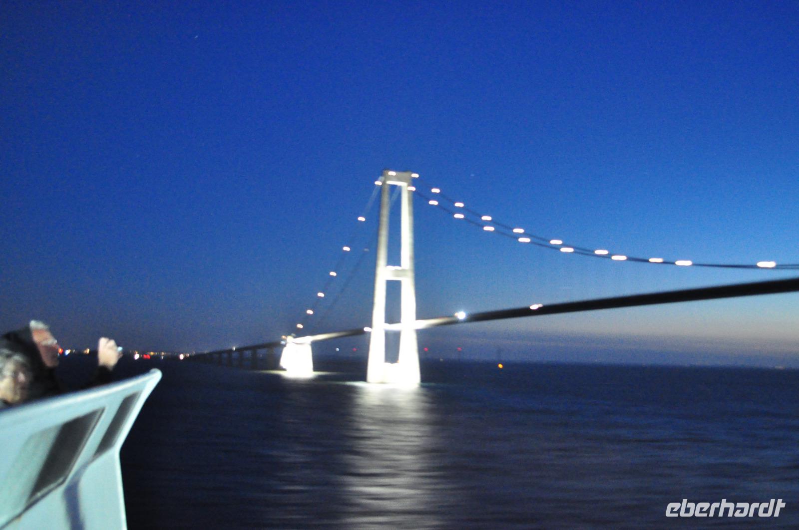 Großer Belt Brücke - Stena Germanica