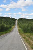 Die Achterbahn auf der finnischen Staatsstraße 92 von Inari nach Karasjok