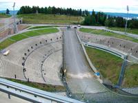Holmenkollen, Skizentrum