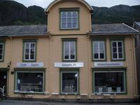 Pittoreske Sjögata in Mosjön