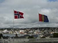 Tromsö - Norwegen- und Samenflagge