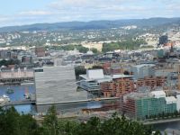 Blick vom Ekeberg , im Vordergrund das Munch-Museum