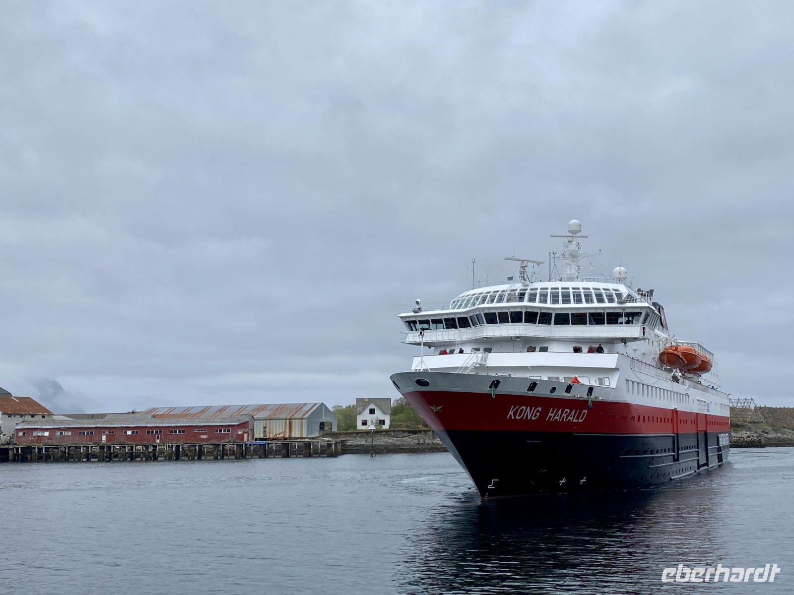 Tag 9 - Wir begrüßen die MS Kong Harald in Svolvær 