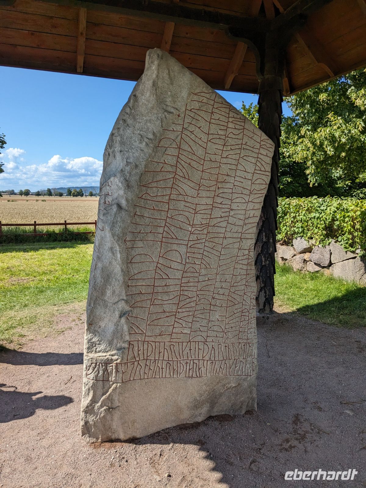 der berühmte Runenstein von Rök