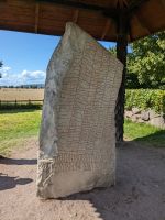 der berühmte Runenstein von Rök