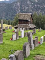 Friedhof mit Beinhaus/Grabkapelle von Ringebu