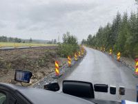 Bald wird die Sraße erweitert sein