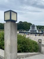  ...Brunnenanlage und...