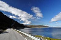 Auf der E69 am Porsangerfjord - Der Weg zur Insel Magerøya (Nordkappinsel)