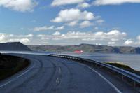 Auf der E69 am Porsangerfjord - Der Weg zur Insel Magerøya (Nordkappinsel)