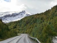 Norwegens Berge im Schnee