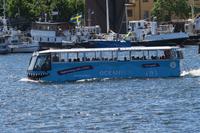 Schwimmende Bus