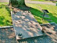 Mariefred, am Grab von Kurt Tucholsky  