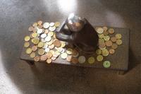 Spaziergang durch die Altstadt von Stockholm (Järnpojke = 