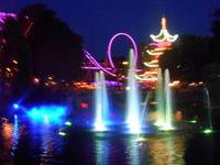 Kopenhagen (Vergnügungspark Tivoli - Abendliche Illuminationsshow)