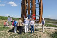 Picknick am Aussichtsturm in der Tokayer Weinregion