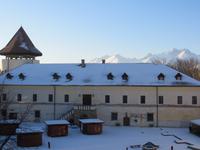 Keszmarok, Burg mit Tatra