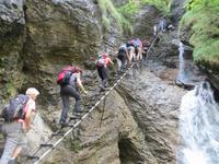 Leiteraufstieg in der Schlucht Sucha Bela im Slowakischen Paradies