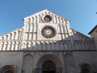 Fassade der Kathedrale Zadar