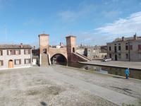 Comacchio, Brücke Trepponti