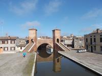 Comacchio, Brücke Trepponti