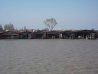 Fischerhäuser im Po-Delta