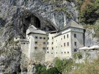 Predjama Höhlenburg, auch Erasmusburg genannt