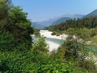 Soca Tal mit gleichnamigem smaragdgrünen Fluß