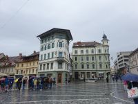 Preserenplatz Ljubljana.jpg