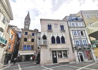 Blick auf die Kathedrale des heiligen Georg in Piran