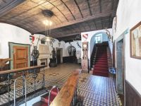 Eingangshalle im Schloß Sneznik