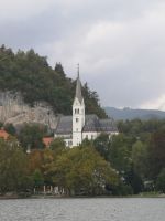 Unter dem Fuss der Burg