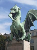 Nein, keine Statue einer Schwiegermutter, das ist Ljubljana Drache