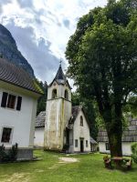 Die kleine Kapelle im Triglav Nationalpark hat Fresken des berühmten Tone Kralj