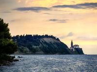 Blick auf Piran von Strunjan aus