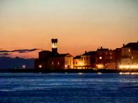 Piran by night
