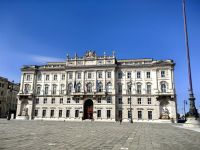 Auf dem Platz der Einheit in Triest sind fast alle Gebäude im Stil von Wien erbaut