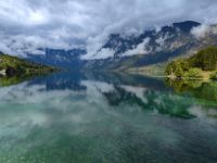 Glasklares Wasser am Bohinjsee
