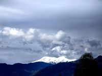 Auf unserer Heimfahrt von Ljubljana erstrahlen die Berge mit frisch gefallenem Schnee