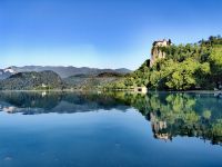 Burg Bled und Bleder See am frühen Morgen &ndash; &copy; Simone Willner (Eberhardt TRAVEL)
