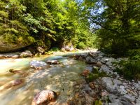 Die Soca fließt im Triglav Nationalpark &ndash; &copy; Simone Willner (Eberhardt TRAVEL)