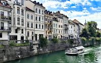 Auf der Ljubljanica kann man Ausflüge mit dem Boot unternehmen &ndash; &copy; Simone Willner (Eberhardt TRAVEL)